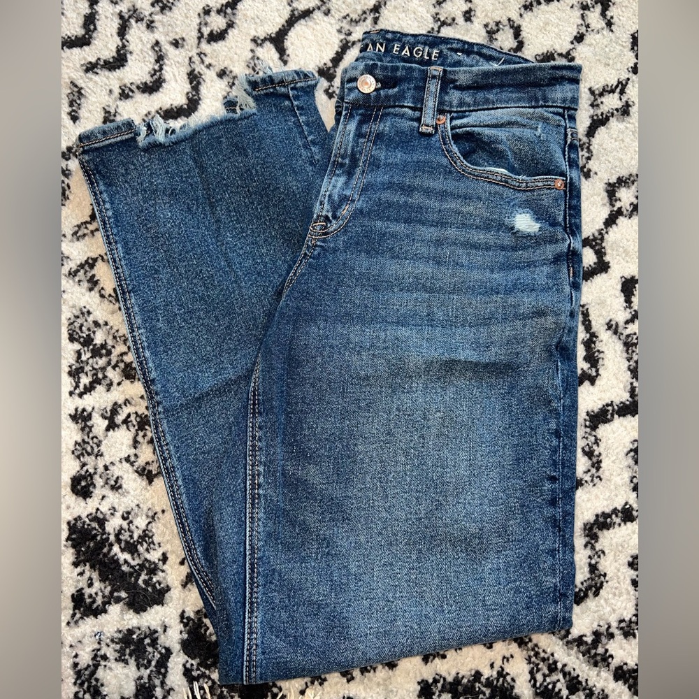 American Eagle Outfitters Distressed Blue Ankle Jeans